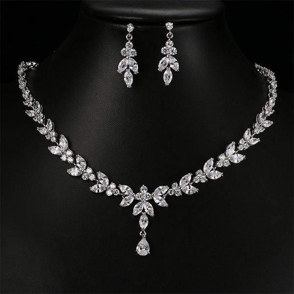 emmaya exquisite jewelry sets for women wedding party jewelry accessories cubic zircon stud earrings necklace gift 220712, Silver
emmaya exquisite jewelry sets for women wedding party jewelry accessories cubic zircon stud earrings necklace gift 220712, Silver