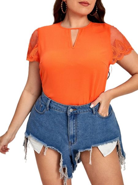 plus contrast mesh scallop trim keyhole neck blouse r3je#, Black
plus contrast mesh scallop trim keyhole neck blouse r3je#, Black