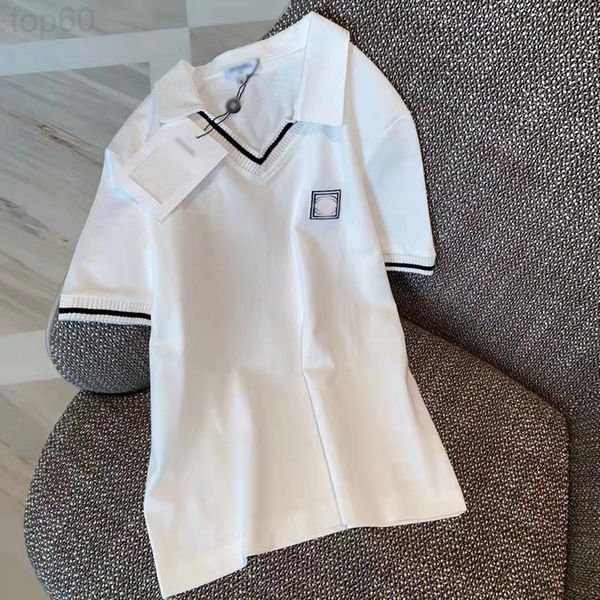 designer 2022 european summer new short sleeve t-shirt women's fashion trend v-neck loose white 2002 luxury
designer 2022 european summer new short sleeve t-shirt women's fashion trend v-neck loose white 2002 luxury
