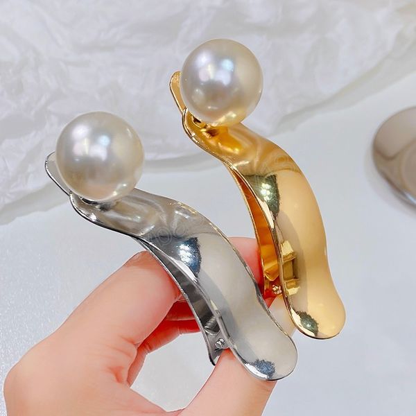 women elegant pearls geometric hair clips lady advanced large metal hairpin headband fashion hair accessories, Slivery;white
women elegant pearls geometric hair clips lady advanced large metal hairpin headband fashion hair accessories, Slivery;white
