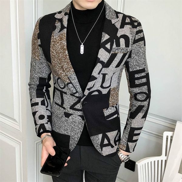 letter print wool woolen blazer men winter men blazer casual suit jacket slim fit party club wedding social blazer homme 220504, White;black
letter print wool woolen blazer men winter men blazer casual suit jacket slim fit party club wedding social blazer homme 220504, White;black