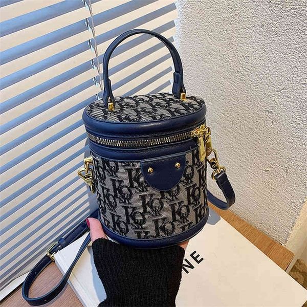 75% off clearance outlet sale high texture fashion versatile printed single shoulder bag net red pop foreign style bucket bag
75% off clearance outlet sale high texture fashion versatile printed single shoulder bag net red pop foreign style bucket bag