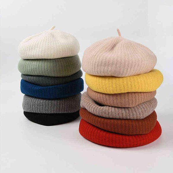 selling hats for women autumn winter knitted wool solid color windproof painter hat men cap female beret hat j220722, Blue;gray
selling hats for women autumn winter knitted wool solid color windproof painter hat men cap female beret hat j220722, Blue;gray
