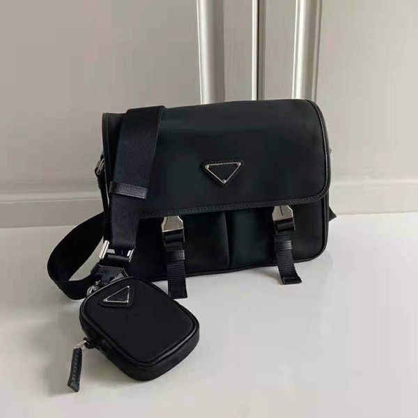 designer luxury re-nylon and saffiano leather shoulder bag 2vd769 7a quality size 26x20x10cm
designer luxury re-nylon and saffiano leather shoulder bag 2vd769 7a quality size 26x20x10cm