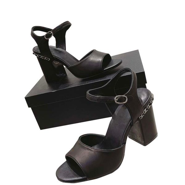 designer classic womens chunky heel height 8.5cm sandals luxury sheepskin black slippers rebber ladies for party retro slides fashion mules
designer classic womens chunky heel height 8.5cm sandals luxury sheepskin black slippers rebber ladies for party retro slides fashion mules