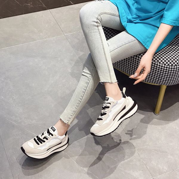 genuine leather women platform sneakers spring casual sports chunky shoes ladies thick soled breathable vulcanized shoe, Black;yellow
genuine leather women platform sneakers spring casual sports chunky shoes ladies thick soled breathable vulcanized shoe, Black;yellow