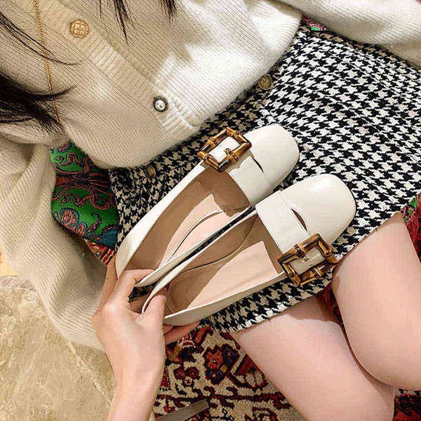retro low-heel women's shoes 2022 spring summer new designed bamboo square buckle shallow flat bottomed toe single 220711, Black
retro low-heel women's shoes 2022 spring summer new designed bamboo square buckle shallow flat bottomed toe single 220711, Black
