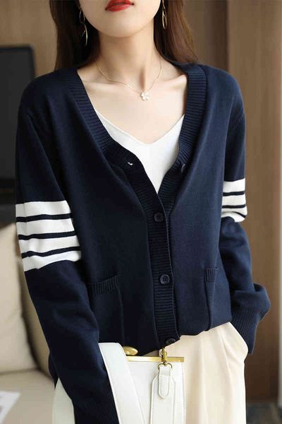 women cashmere sweater autumn / winter loose tb design v-neck knit cardigan, White
women cashmere sweater autumn / winter loose tb design v-neck knit cardigan, White