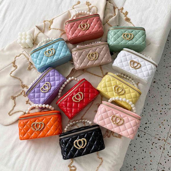 women's bag 2022 fashion horizontal style lingge jelly pearl portable cosmetic chain strip single shoulder msenger bag tide designer ba
women's bag 2022 fashion horizontal style lingge jelly pearl portable cosmetic chain strip single shoulder msenger bag tide designer ba