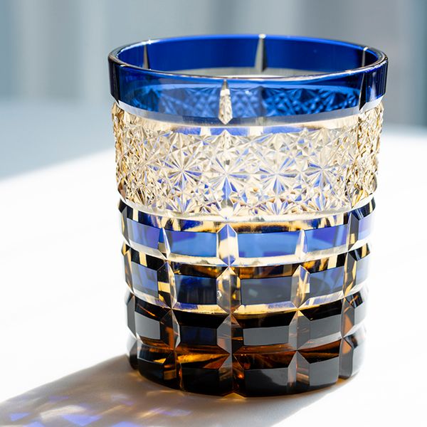 classic japanese pattern crystal glass drinking wine cup handmade cased whisky brandy glass old fashioned design
classic japanese pattern crystal glass drinking wine cup handmade cased whisky brandy glass old fashioned design