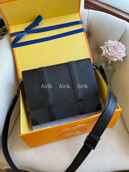 luxurys designers bags women shoulderbag messenger bags classic style fashion shoulder lady totes handbags purse wallet
luxurys designers bags women shoulderbag messenger bags classic style fashion shoulder lady totes handbags purse wallet