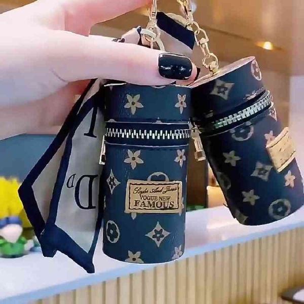 small portable mini barrel lipstick storage red packet key chain fashion keychain factory outlet, Silver
small portable mini barrel lipstick storage red packet key chain fashion keychain factory outlet, Silver