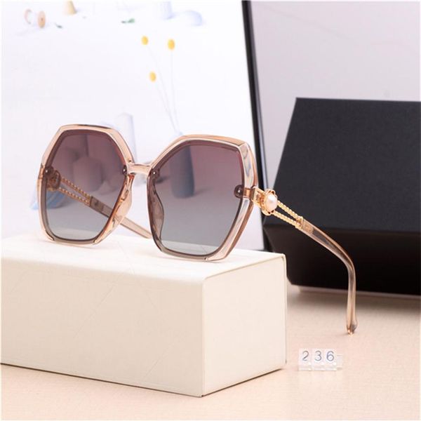 sunglasses designer women oversized fashion sun glasses womens vintage eyewear feminino big pearl rhinestones shade uv400 with box2721, White;black
sunglasses designer women oversized fashion sun glasses womens vintage eyewear feminino big pearl rhinestones shade uv400 with box2721, White;black
