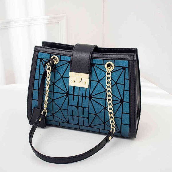 casual chain handbag luxury irregular shoulder bags luminous women handbag new geometric stylish bag 220616
casual chain handbag luxury irregular shoulder bags luminous women handbag new geometric stylish bag 220616
