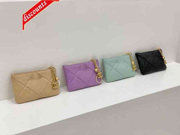 letter luxury 0806 brand design plaid cc chain short wallet lambskin women's diamond pattern pocket real leather zipper card pack coin, Red;black
letter luxury 0806 brand design plaid cc chain short wallet lambskin women's diamond pattern pocket real leather zipper card pack coin, Red;black