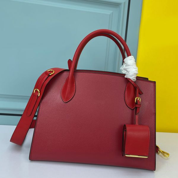 classic women crossbody designer bag fashion shoulder bags genuine leather handbag cowhide make removable strap
classic women crossbody designer bag fashion shoulder bags genuine leather handbag cowhide make removable strap