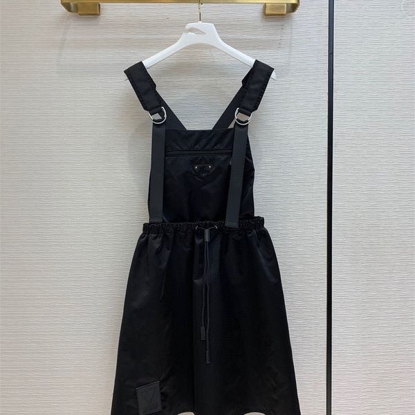 warehouse clothing new product in autumn and winter of 20 triangle age reduction cute versatile tactical functional wind nylon strap skirt f, Black;gray
warehouse clothing new product in autumn and winter of 20 triangle age reduction cute versatile tactical functional wind nylon strap skirt f, Black;gray