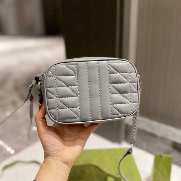 shoulder bags designer woman purse silver hardware genuine leather quilting single chain womens camera messenger crossbody bags
shoulder bags designer woman purse silver hardware genuine leather quilting single chain womens camera messenger crossbody bags