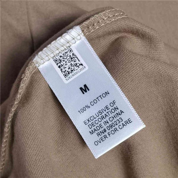 men's fashion personality trend new short-sleeved brand wholesale correct version fog double thread letter essentials short sleeve t-sh, White;black
men's fashion personality trend new short-sleeved brand wholesale correct version fog double thread letter essentials short sleeve t-sh, White;black