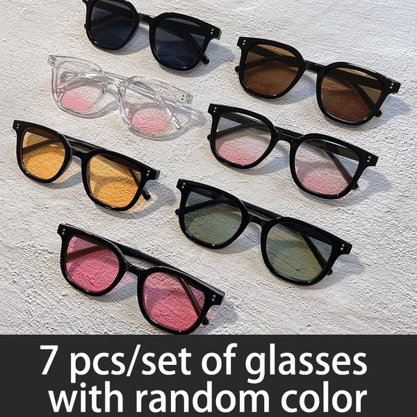 7 pcs set gradient pink blush glasses japanese black frame women's fashion sunglasses men's sun protection glasses, White;black
7 pcs set gradient pink blush glasses japanese black frame women's fashion sunglasses men's sun protection glasses, White;black