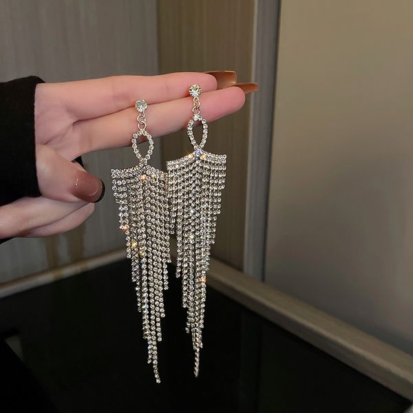 925 silver needle silver diamond-studded tassel earrings european and american fashion exaggerated long eardrop graceful online influencer, Golden
925 silver needle silver diamond-studded tassel earrings european and american fashion exaggerated long eardrop graceful online influencer, Golden