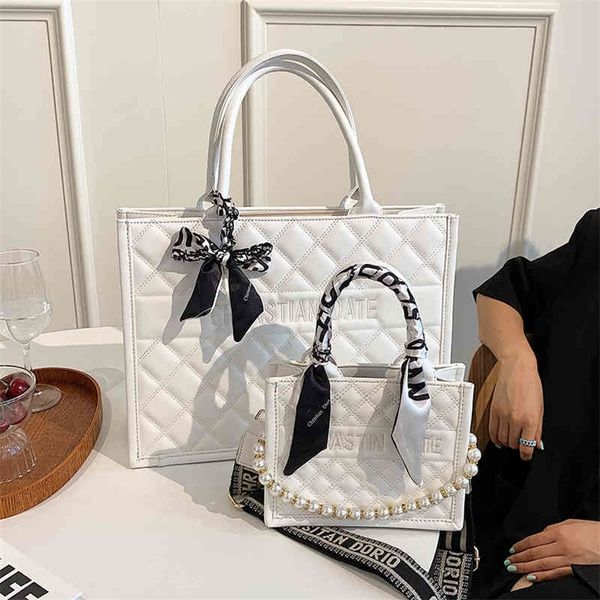 wholesale online 75% off fashion large capacity female foreign style fashion wide shoulder belt bag
wholesale online 75% off fashion large capacity female foreign style fashion wide shoulder belt bag