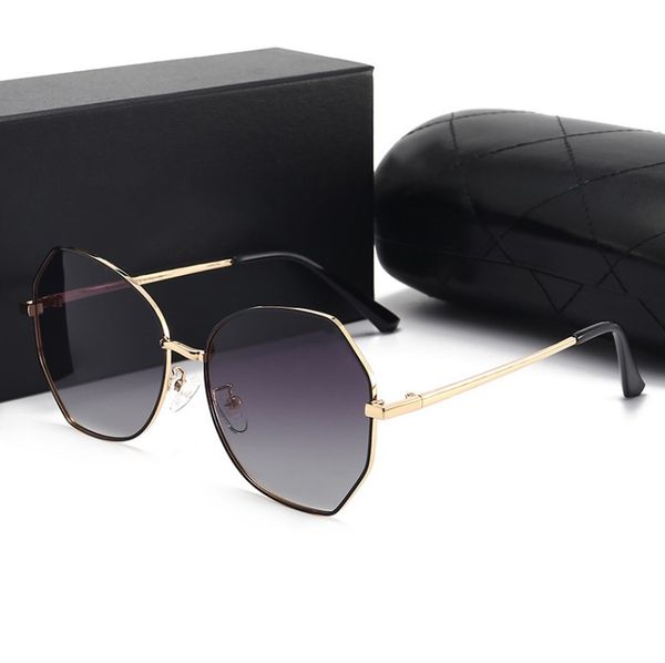 new designermen and women polarized sunglasses for woman fashion oval face sunglass man driving vacation sunglasses 2022, White;black
new designermen and women polarized sunglasses for woman fashion oval face sunglass man driving vacation sunglasses 2022, White;black