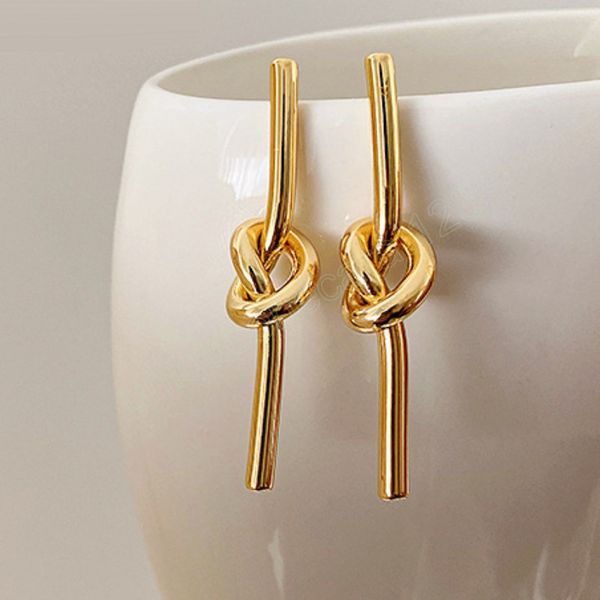 fashion jewelry metal dangle earrings simply design gold color bar knot women earring for party gifts, Silver
fashion jewelry metal dangle earrings simply design gold color bar knot women earring for party gifts, Silver