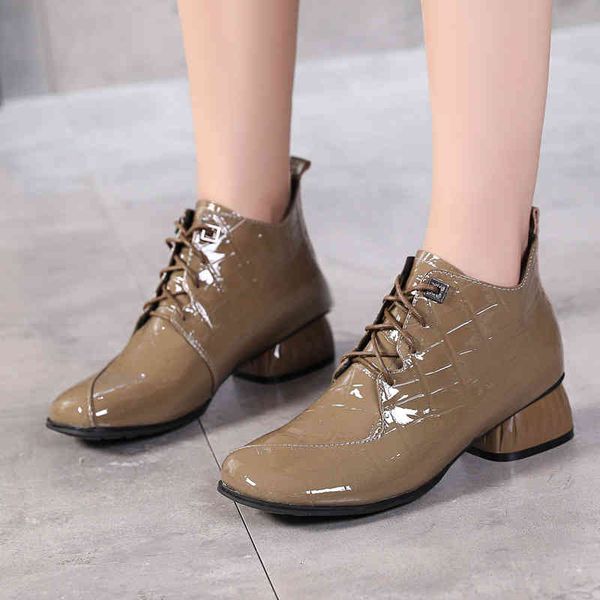 slippers autumn patent leather single boots women's low heel thick large round head short lace up mother's boots b2ez, Black
slippers autumn patent leather single boots women's low heel thick large round head short lace up mother's boots b2ez, Black