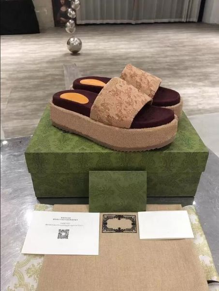 designer fashion women sandals slippers flip flops luxury flat thick bottom embroidery printed jelly rubber leather lady dress shoes, Black
designer fashion women sandals slippers flip flops luxury flat thick bottom embroidery printed jelly rubber leather lady dress shoes, Black