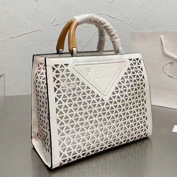 designer bag classic handbag for limited beach bags 2022 leather handbags armpit ladies shoulder baguette multi-color fashion
designer bag classic handbag for limited beach bags 2022 leather handbags armpit ladies shoulder baguette multi-color fashion