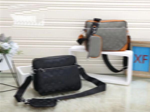 designers mens shoulder bags canvas leather designers messenger bag famous trip postman classic handbag briefcase crossbody good quality wom
designers mens shoulder bags canvas leather designers messenger bag famous trip postman classic handbag briefcase crossbody good quality wom