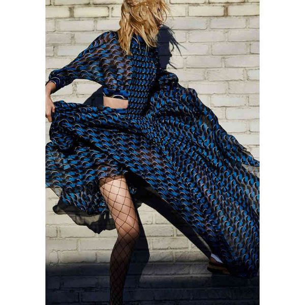 casual dresses 2022 spring and summer products elegant celebrities waist dew fresh printed small stand collar crimped dress ikpz, Black;gray
casual dresses 2022 spring and summer products elegant celebrities waist dew fresh printed small stand collar crimped dress ikpz, Black;gray
