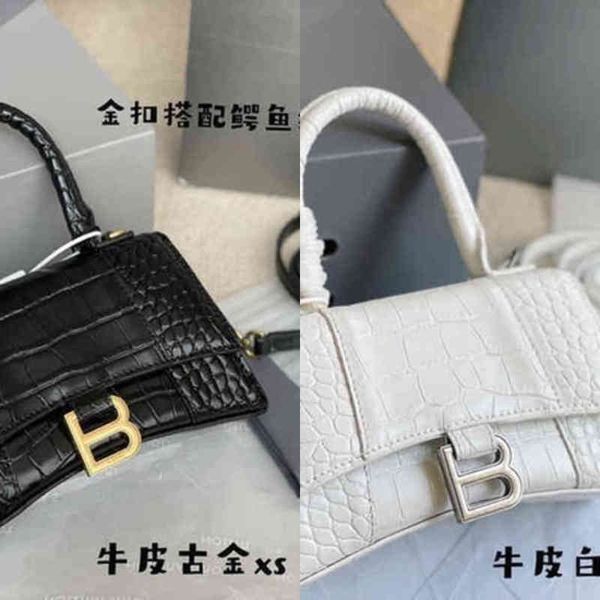 women leather designer handbags hourglass head bags b family hand single shoulder crocodile pattern small fashion slung versatile female kci
women leather designer handbags hourglass head bags b family hand single shoulder crocodile pattern small fashion slung versatile female kci