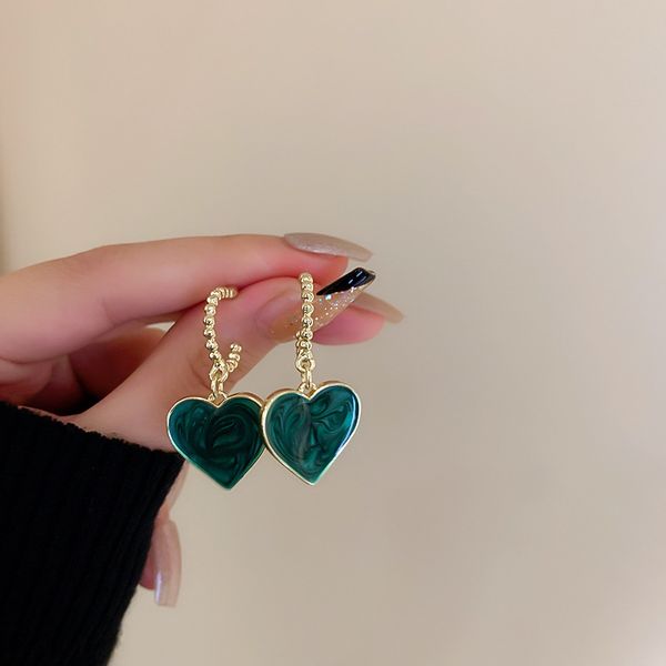 925 silver needle european and american retro drop oil love heart earrings fashion small golden ball c- ring ear studs simple and personaliz
925 silver needle european and american retro drop oil love heart earrings fashion small golden ball c- ring ear studs simple and personaliz