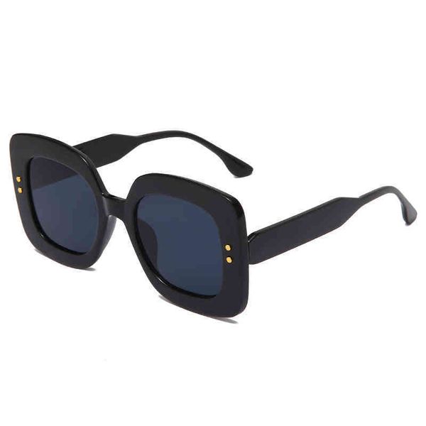 new large frame glass summer trend small frh frame square sunglass sports sunglass, White;black
new large frame glass summer trend small frh frame square sunglass sports sunglass, White;black