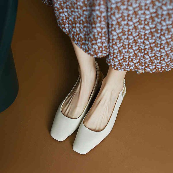 sandals back trip belt small square head simple low heel back empty sandals summer korean style baotou thick heel sandals 010x, Black
sandals back trip belt small square head simple low heel back empty sandals summer korean style baotou thick heel sandals 010x, Black
