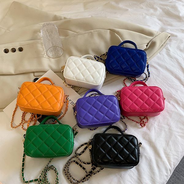 luxury girls diamond lattice handbag fashion kids metal chain box messenger bags children candy color one shoulder princess bag a8874, Black
luxury girls diamond lattice handbag fashion kids metal chain box messenger bags children candy color one shoulder princess bag a8874, Black