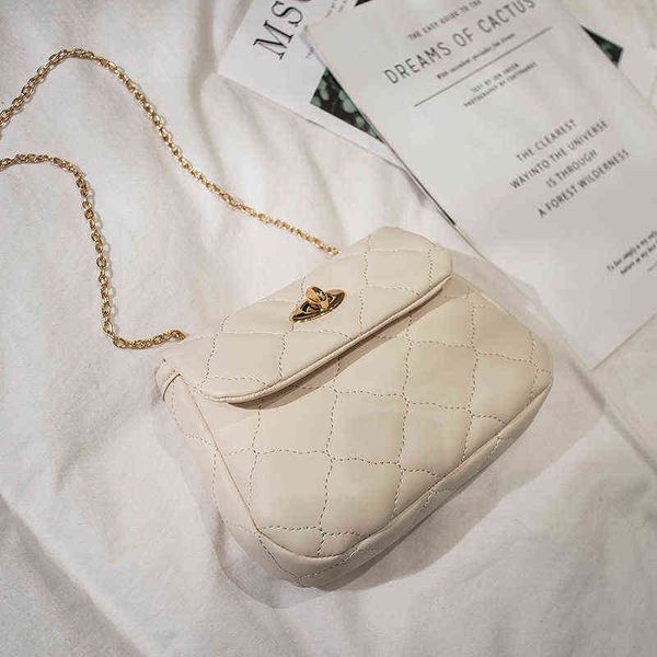 evening bag 's fashion soft leather small single-shoulder chain rhombus handbag lock-type elegant messenger 220705
evening bag 's fashion soft leather small single-shoulder chain rhombus handbag lock-type elegant messenger 220705