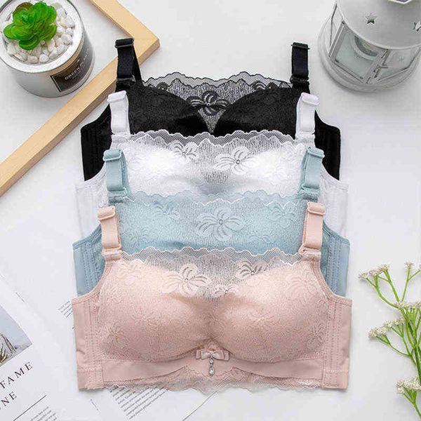 girls without steel ring bra summer new soft underwear small breast collected tube sweet lace comfortable packed breast l220726, Red;black
girls without steel ring bra summer new soft underwear small breast collected tube sweet lace comfortable packed breast l220726, Red;black