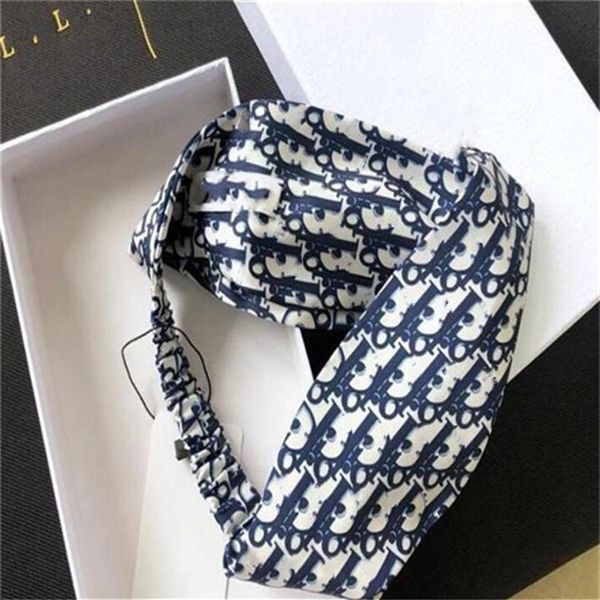 fashion blue letter headbands 100% real silk for women turban ladies noble head accessories343c, Silver
fashion blue letter headbands 100% real silk for women turban ladies noble head accessories343c, Silver