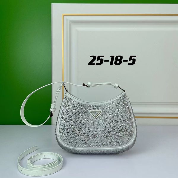 5a diamond handbag canvas hobo bag shoulder bags for women chest pack fashion tote chains hand lady presbyopic purse handbags wholesale diam
5a diamond handbag canvas hobo bag shoulder bags for women chest pack fashion tote chains hand lady presbyopic purse handbags wholesale diam