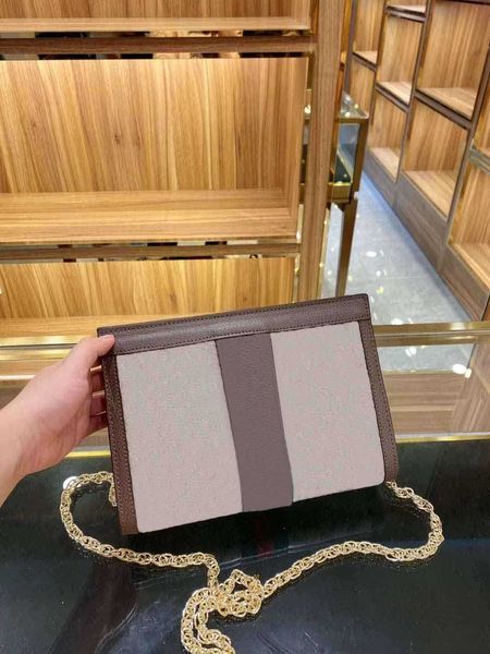 5a designer luxury handbags wallet women shoulder bag genuine leather with embroidery crossbodybag saddle handbag bag 254
5a designer luxury handbags wallet women shoulder bag genuine leather with embroidery crossbodybag saddle handbag bag 254