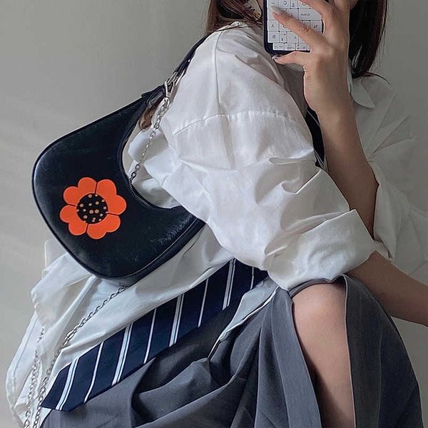 showecomfort01 store 2022 spring and summer bags western style version new lovely flower portable underarm chain women's bags
showecomfort01 store 2022 spring and summer bags western style version new lovely flower portable underarm chain women's bags