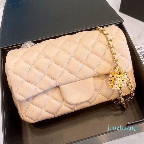 cc bag 20cm classic square flap bag gold ball lambskin quilted plaid metal hardware leather chain crossbody shoulder bag designer 888
cc bag 20cm classic square flap bag gold ball lambskin quilted plaid metal hardware leather chain crossbody shoulder bag designer 888