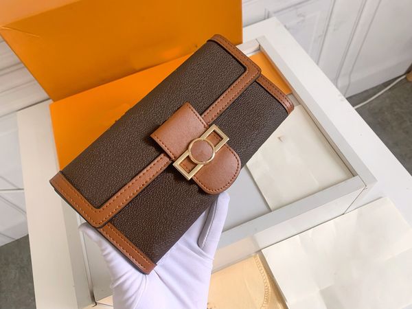 2022 new ladies wallet long zipper bag fashion card bag pocket with box dust bag 68723, Red;black
2022 new ladies wallet long zipper bag fashion card bag pocket with box dust bag 68723, Red;black