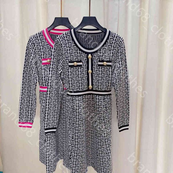 fall designer women knit sweater dresses womens long sleeve knit dress casual clothes brand logo casual female apparel, White;black
fall designer women knit sweater dresses womens long sleeve knit dress casual clothes brand logo casual female apparel, White;black