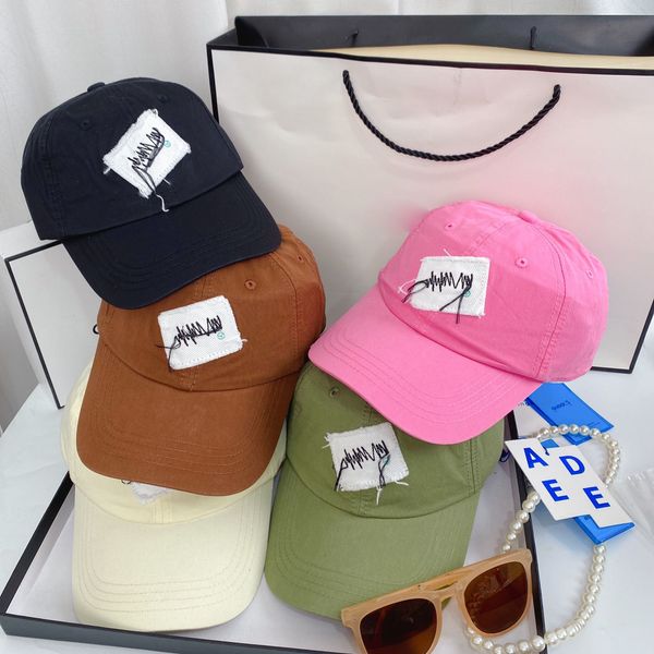 men's and women's designer baseball caps solid color stitching patch casquette couple trend fashion street shooting hat, Blue;gray
men's and women's designer baseball caps solid color stitching patch casquette couple trend fashion street shooting hat, Blue;gray