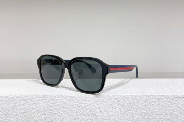 sunglasses for women and men summer 0929sa style anti-ultraviolet retro plate full frame eyeglasses random box, White;black 
sunglasses for women and men summer 0929sa style anti-ultraviolet retro plate full frame eyeglasses random box, White;black