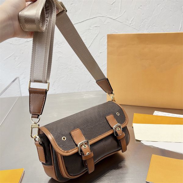 new favorite women designer shoulder bags genuine leather fashion handbags multi pochette accessoires purses crossbody louiseitys viutonitys
new favorite women designer shoulder bags genuine leather fashion handbags multi pochette accessoires purses crossbody louiseitys viutonitys